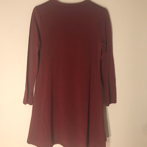 Maroon Knee Length Longsleeve Dress - Picture 2 of 2